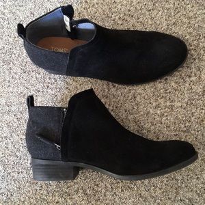 Tom’s Deia Booties